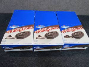 3- 28.5 oz Boxes Hostess Jumbo Devi...