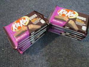 12- 1.5 oz KitKat Duos...