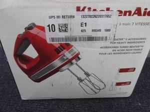KitchenAid 7 Speed Hand Mixer open ...