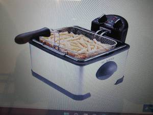 Chefman 4.5-Liter Stainless Steel D...