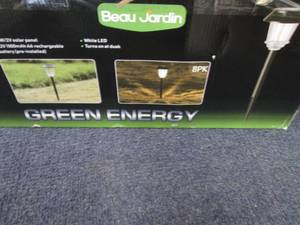 8 pk Solar Pathway Lights...