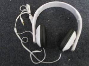 Box of 20 White Adjustable Headphon...