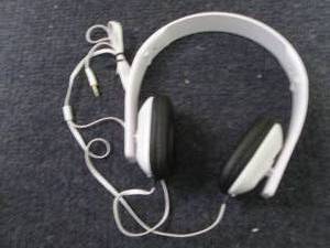 Box of 20 White Adjustable Headphon...