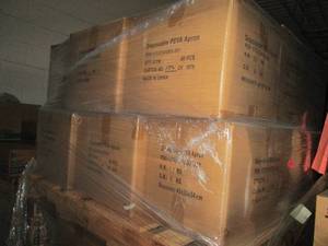 Pallet of 80cs Blue Disposable Wat...