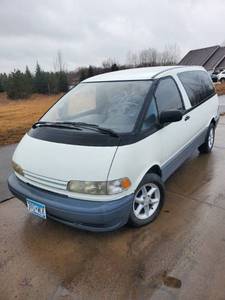 1997 Toyota Previa DX