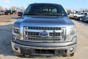 2014 Ford F-150 XLT Crew Cab 4x4  -One Owner-