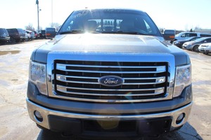 2014 Ford F-150 Lariat Crew Cab 4x4 - ONE OWNER-