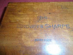 lot 103 image: Brown & sharpe dial indicator kit. Good used condition. As shown.
