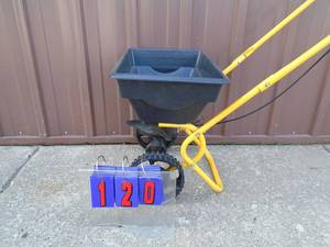 lot 120 image: Yardworks broadcast spreader. Good used condition. As shown.