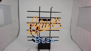 lot 2 image: Gluek Beer Neon Sign For In A Bar