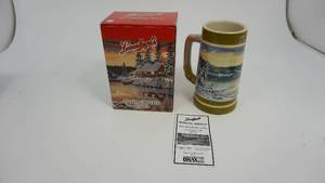 lot 48 image: Leinenkugel Cabin On The River Drinking Mug