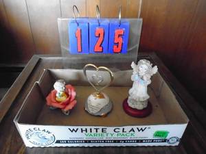 lot 125 image: Flat of 3 figurines. As shown. Heart is a music box with base. As shown.