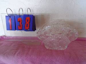 lot 138 image: Glass fan shaped bowl. As shown.