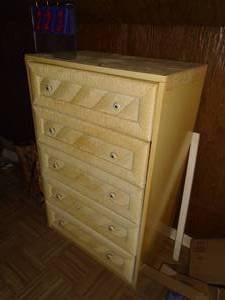 lot 223 image: Dresser & storage bin. As shown.