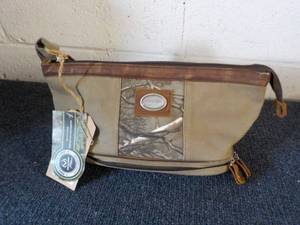 Urban Edge Travel Bag 14 x 17...