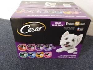 Case of Cesar 40 - 3.5 oz Trays Can...