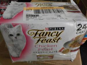 Fancy Feast 24 Cans Cat Food...