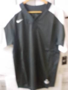 10 NIKE Dri - Fit size Mens Medium...
