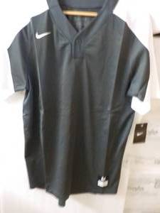 10 NIKE Dri - Fit size Mens Medium...