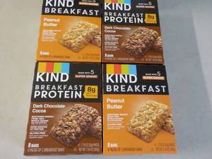 Case of 32 KIND Breakfast Protein B...