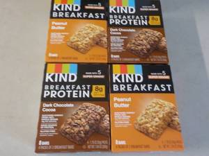 Case of 32 KIND Breakfast Protein B...