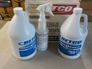 2 Gallon Jugs BETCO Glass Cleaner a...