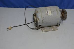 lot 113 image: Marathon UQH 120m40 Electric Motor