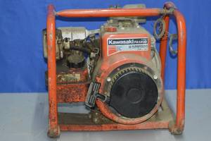 lot 114 image: Kawasaki FA130d Trash Pump