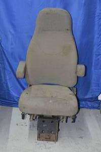 lot 23 image: Cush-N-Air Air Ride Seat