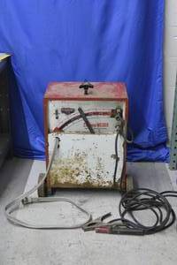 lot 32 image: twentieth Century Welder