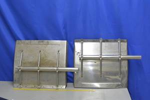 lot 26 image: Chrome mud flap mounds