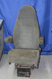 lot 25 image: Seats Heritage Silver Air Ride Seat