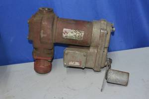 lot 43 image: Fuel pump for rebuild
