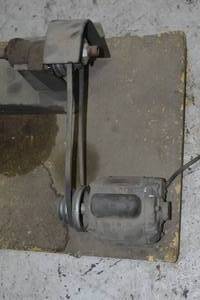 lot 58 image: Rockwell Wood Lathe