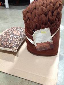 lot 82 image: Assorted Lot of Maroon Brown Couch Pillow and Coverings - review all pictures