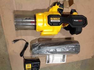 lot 93 image: DEWALT 125 MPH 600 CFM FLEXVOLT 60V MAX Lithium-Ion Cordless Axial Blower - NO battery - review pictures