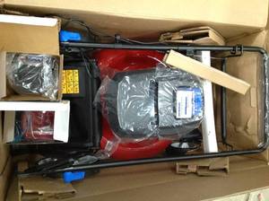 lot 8 image: ToroRecycler 22 in. SmartStow 60-Volt Max Lithium-Ion Cordless Battery Walk Behind Mower, 6.0 Ah BatteryCharger Included