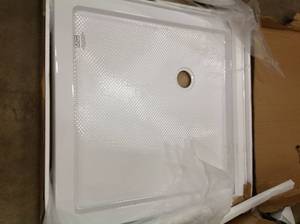 lot 34 image: DreamLine SlimLine 36 in. x 36 in. Double Threshold Shower Base review all pictures