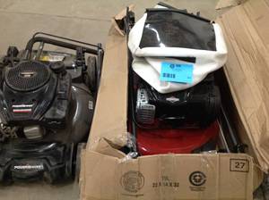 lot 41 image: Mix Lot of 2 Lawn Mowers - PowerSmart & Toro 21 - Review all pictures