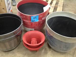 lot 55 image: Mix Lot of Gardening Buckets - 6  count - review all pictures