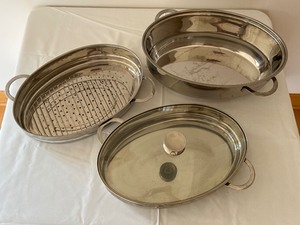 lot 15 image: Crate and Barrel Three Tiered Steamer