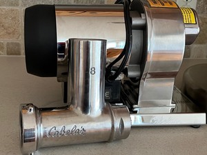 lot 17 image: Cabelas Meat Grinder