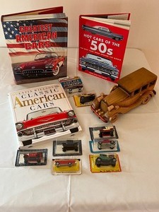 lot 129 image: Carbooks and Car Collectibles