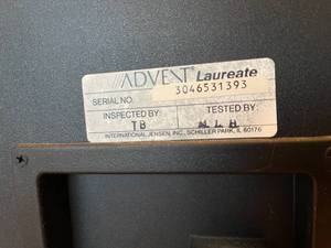 lot 28 image: Pair of Advent Laureate Speakers