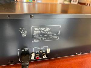 lot 42 image: Technics CD Player