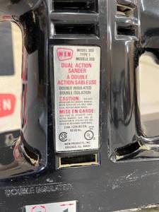 lot 70 image: WEN Dual Action Sander