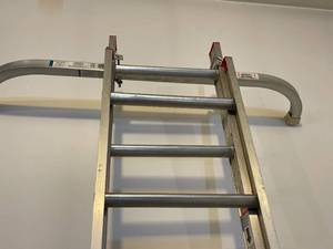 lot 100 image: 16 Foot Keller Extension Ladder with Stabilizer