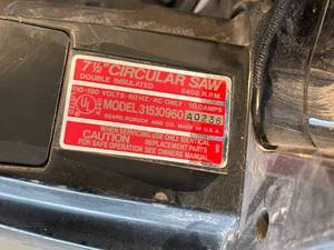 lot 88 image: Craftsman 2 18 HP 7.5 Inch Circular Saw in Original Case