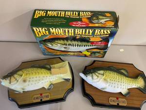lot 107 image: 2 Big Mouth Billy Bass and a Fun Bottle Bass