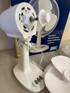 lot 151 image: SMC 12 Inch Oscillating  3 Speed Table Fan